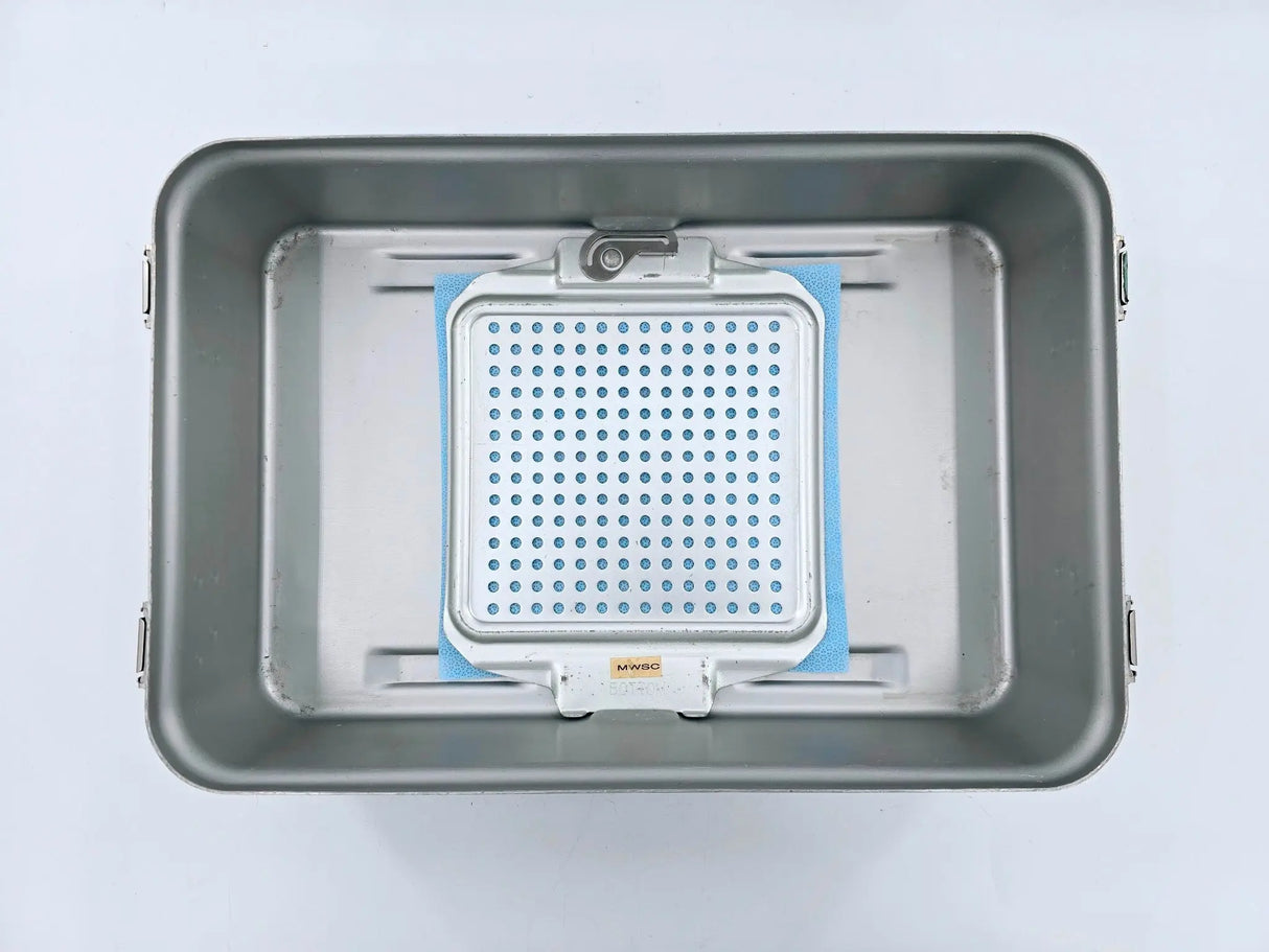 V. Mueller CD2-5B Genesis Mid-Length Sterilization Container 19" x 12" x 5" V. Mueller