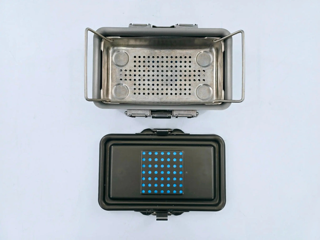 V. Mueller CD0-3B Genesis Mini Sterilization Container w/ Lid & Tray 3" V. Mueller
