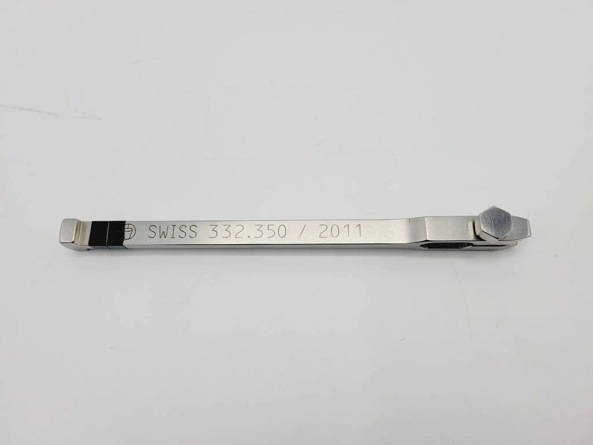 Synthes 332.350 Orthopedic Inserter/ Extractor 6-7/8" Synthes