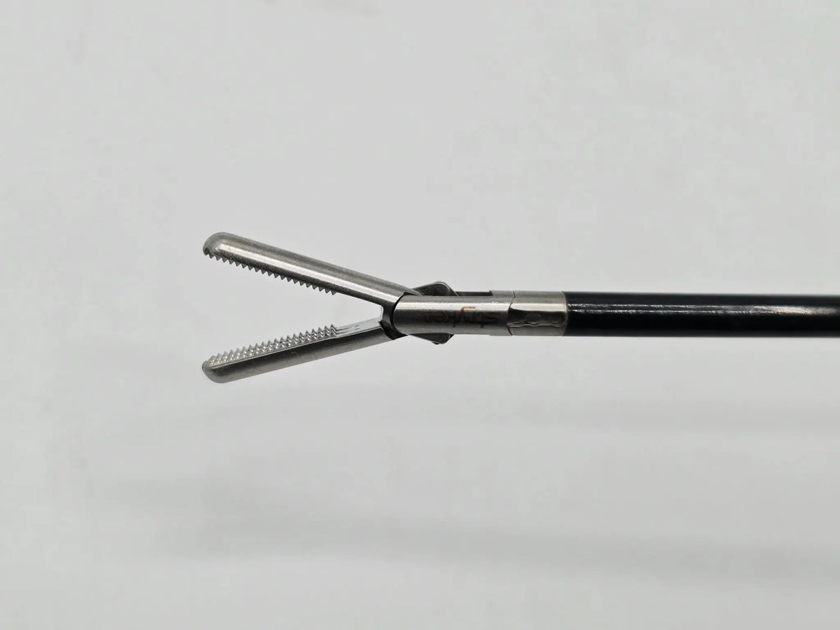 Stryker 250-080-234 Laparoscopic Grasper w/ 250-080-314 DeBakey Grasper Insert Stryker