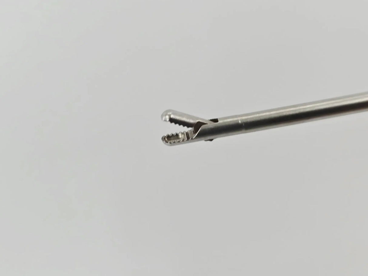 ConMed SHUTT-Linvatec 12.1001 2.75mm Straight Grasping Forceps Arthroscopy 9" Primis Medical