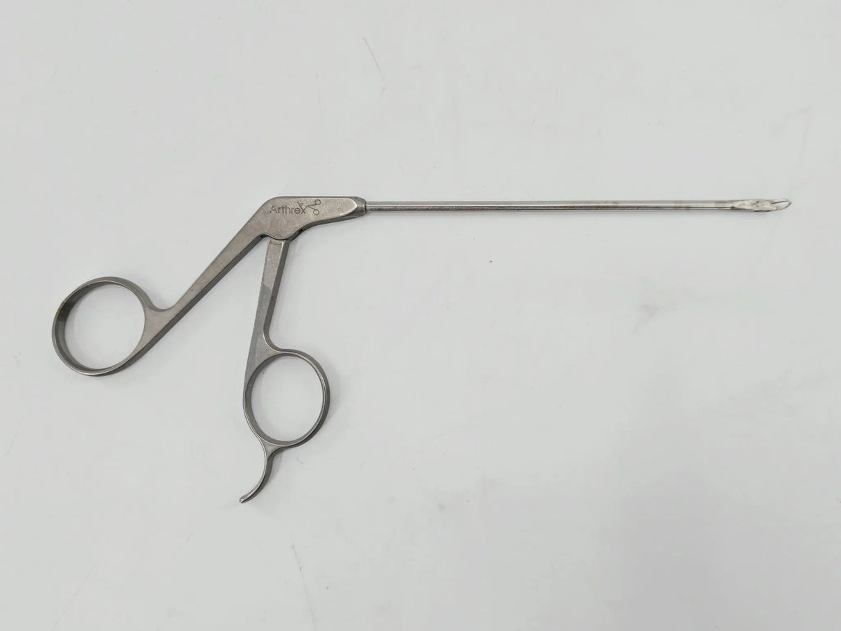 Arthrex AR-12580 Retriever Forceps Ø3.4mm 45° Right Arthroscopy 8-3/4" Arthrex