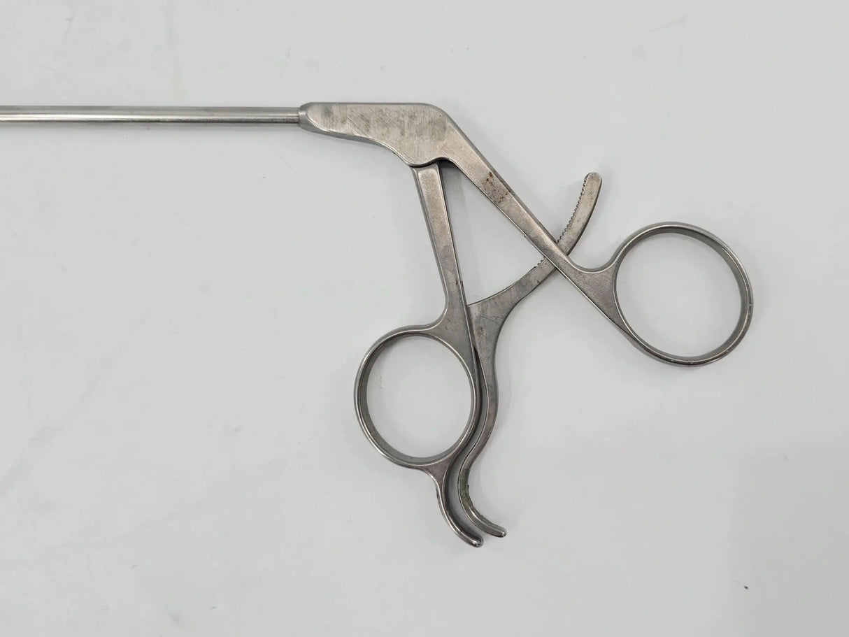 Arthrex AR-13960 Rotator Cuff Grasper 4.2mm Straight Shaft 9-7/8" Arthrex