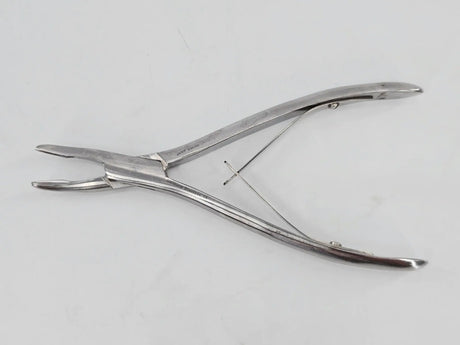 Jarit 230-110 3.2mm Reiner Ronegur Bite Light Curve Orthopedic 6-7/8" Primis Medical