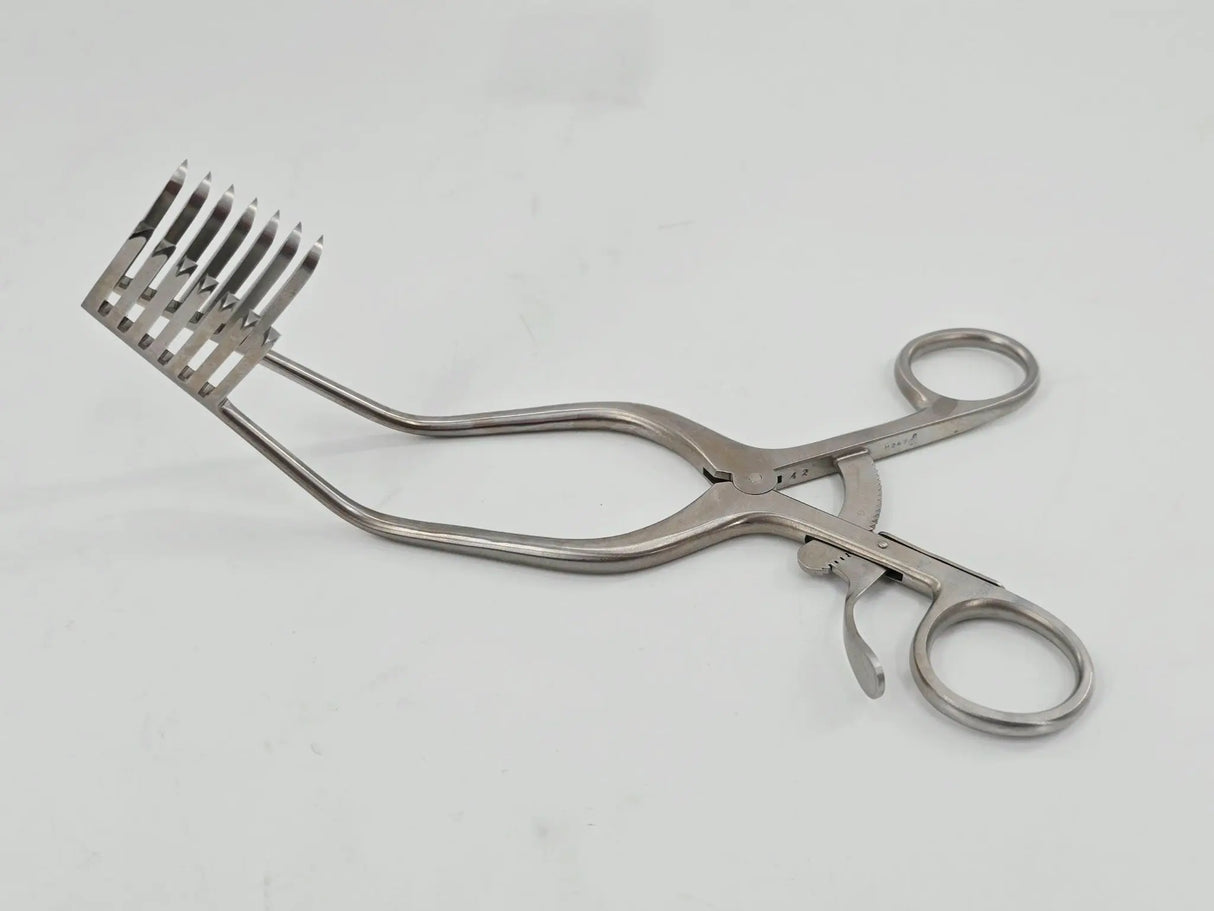 Jarit 290-125 Miskimon Retractor Self-Retaining 7 x 7 Sharp Prongs Angled 7-3/4" Primis Medical