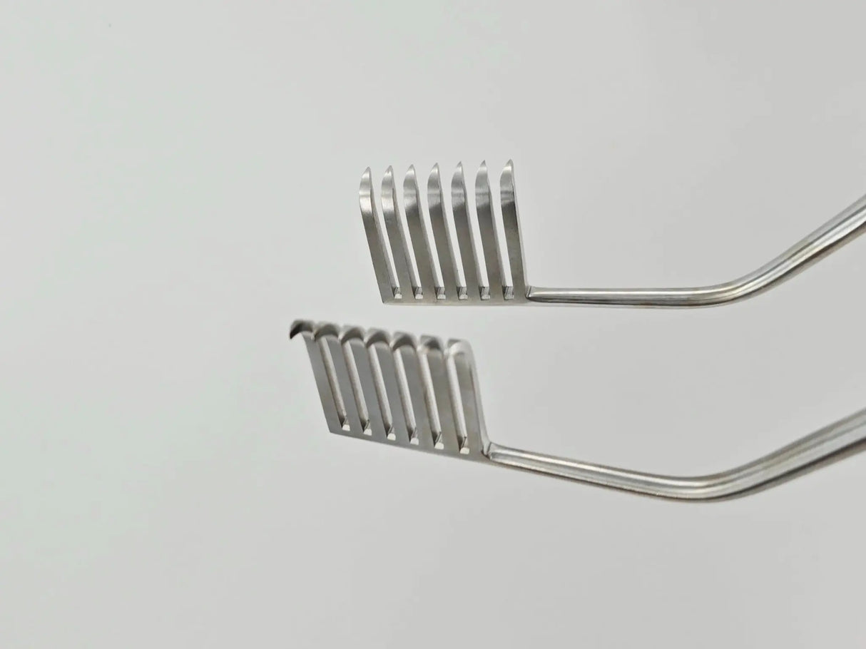 Jarit 290-125 Miskimon Retractor Self-Retaining 7 x 7 Sharp Prongs Angled 7-3/4" Primis Medical