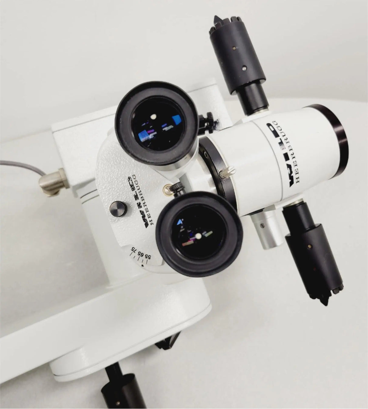 Leica M690 Dual Head Surgical Microscope Head and Oculars w/ 0/21 Eyepieces Leica