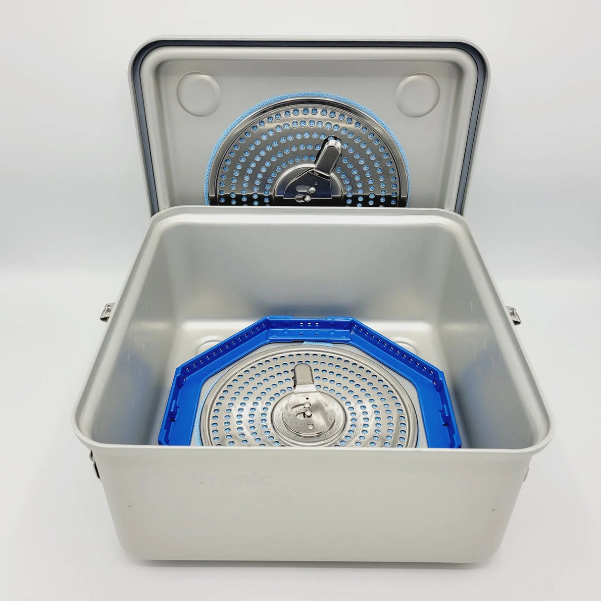 Medtronic CA800S Midas Rex MR8 Sterilization Case 11-1/4" x 11-1/4" x 6-1/4" Medtronic Midas Rex