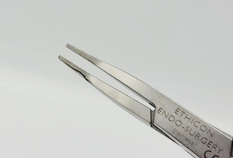 Ethicon LX207 1 Ligaclip Clip Applier 19cm Medium 7-3/8" Ethicon