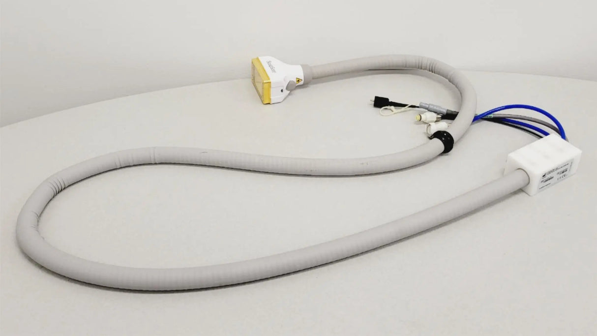 Cynosure R100-7026-100 SculpSure Non-Invasive Body Contouring Applicator REV 04 Cynosure