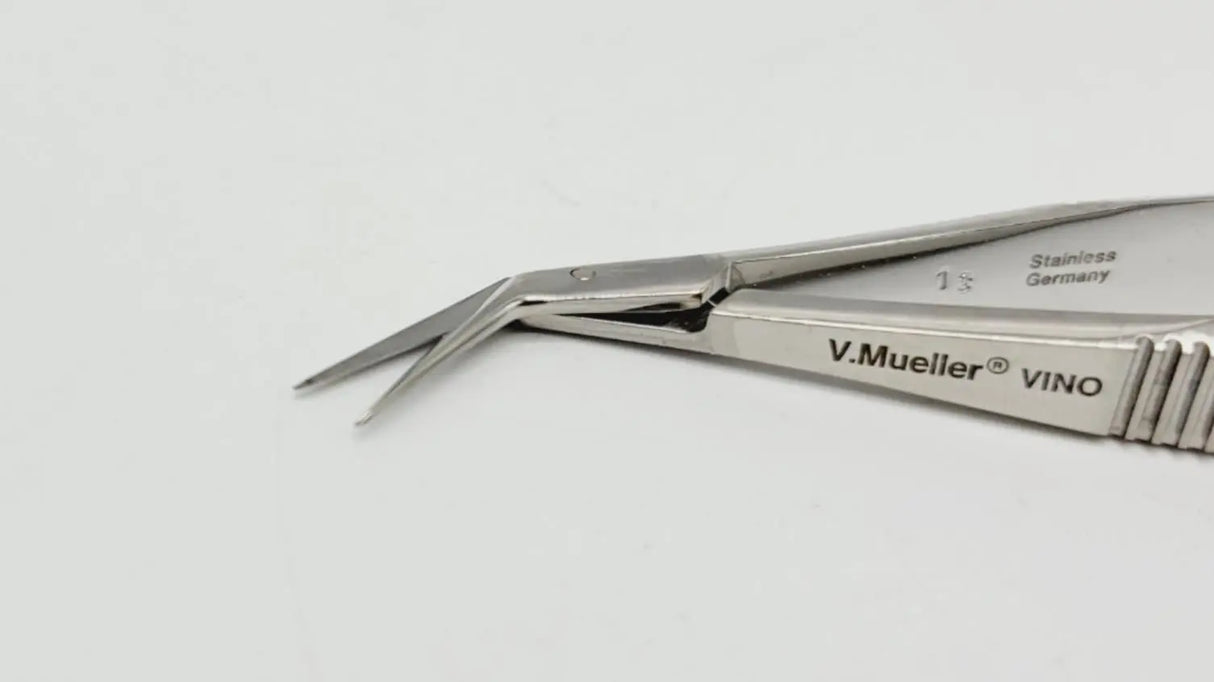 V. Mueller OP0917-801 Castroviejo Scissors Angled Blunt Flat Serrated 4-1/2" V. Mueller