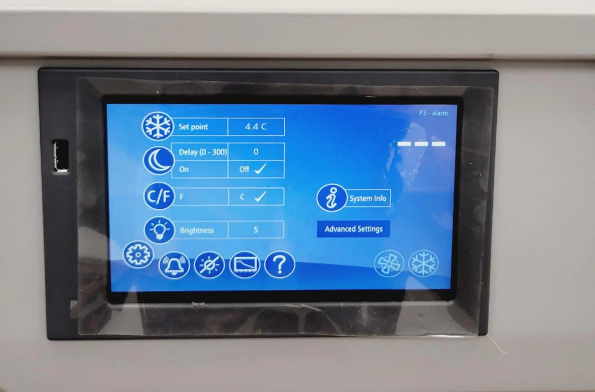 Follett Performance Plus REF4P-TR-00-00 Undercounter Refrigerator DEMO Follett