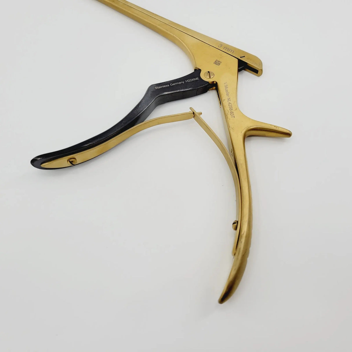 V. Mueller NL4258-83T T-Coat Micro Handle Thin Footplate 40° Upcutting 3mm Bite V. Mueller