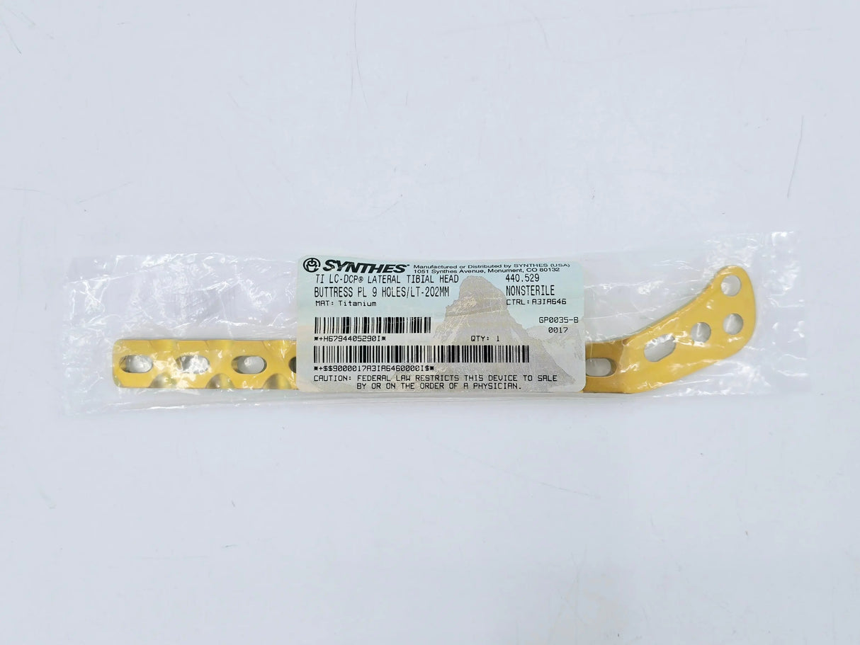 Synthes 440.529 Ti LC-DCP Lateral Tibial Head Buttress Plate 9 Holes 202mm Synthes
