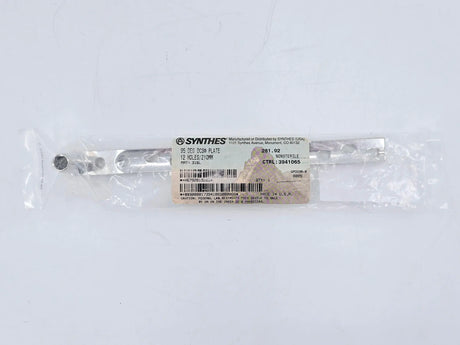 Synthes 281.92 95° DCS Plate-Standard 12 Holes/210mm Synthes