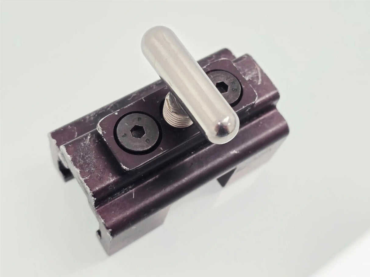 Mizuho OSI Surgical Table Side Rail Clamp T-Handle Mount Primis Medical