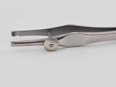 V. Mueller AU17215 Sheehy Ossicle Holding Forceps 4x5 Teeth 4-3/4" Primis Medical