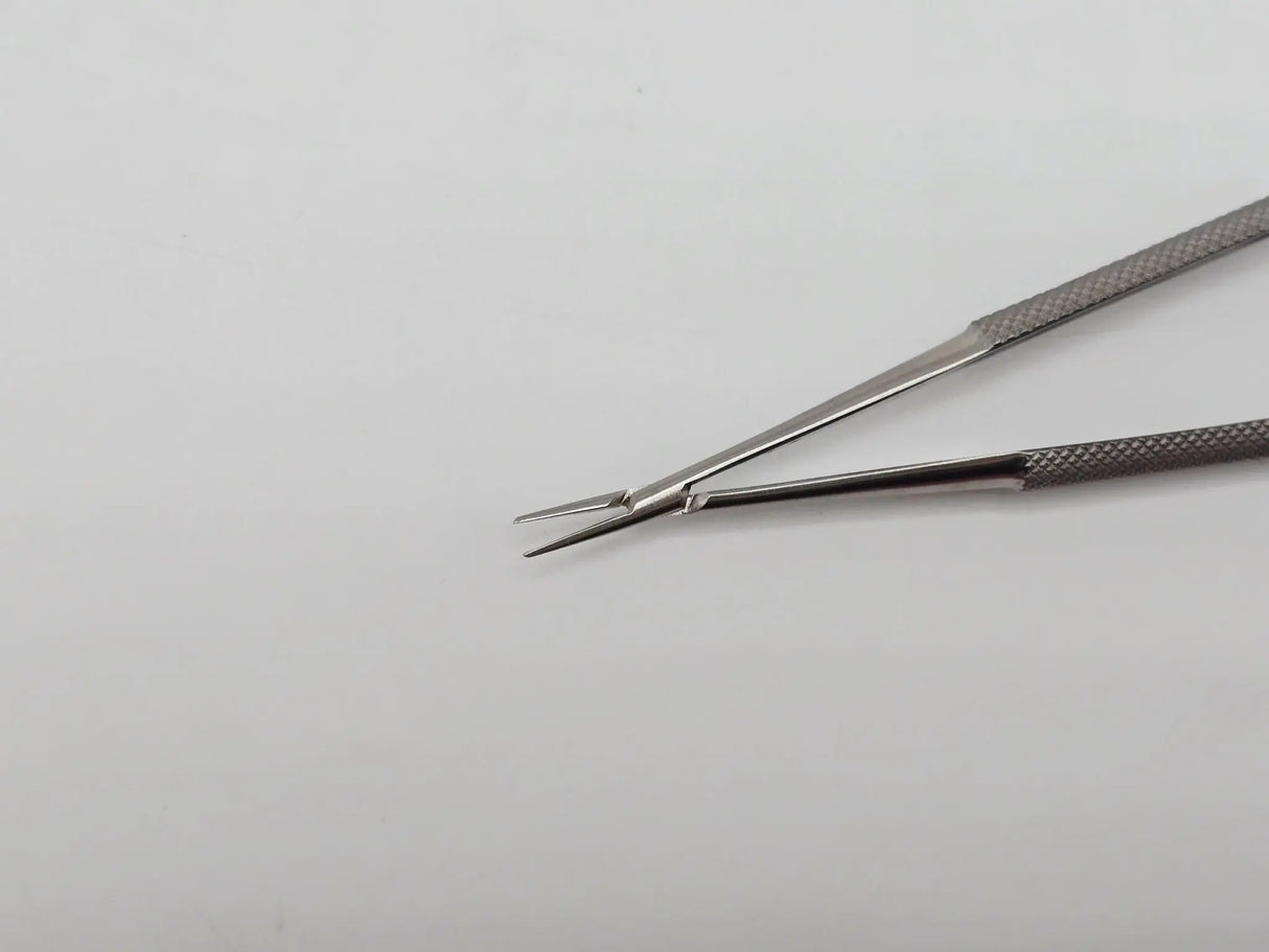 Straight 5in Needle Holder Instrument w/ Case 7x1.5in Primis Medical