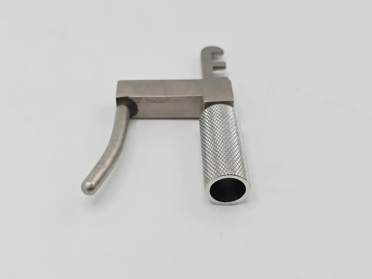 V. Mueller GL2360 Kahn Uterine Trigger Cannula w/ Smith & Nephew Tray Primis Medical