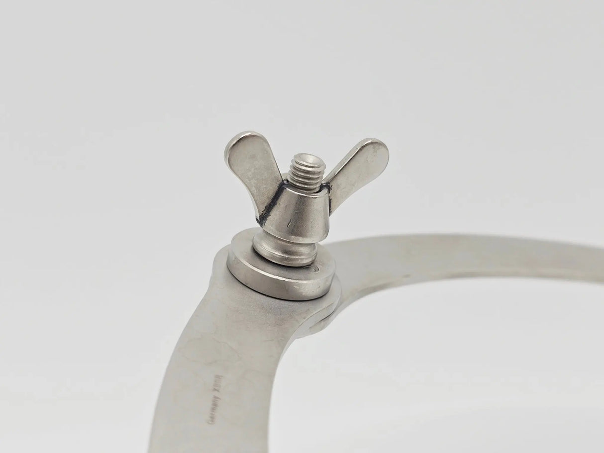 V. Mueller SU3055 O’Sullivan-O’Connor Abdominal Retractor with 2 XBBR Blades Primis Medical