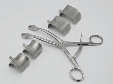 V Mueller OS8818-13 Kolbel Retractor Frame Ring-Handled w/ Link Blades Primis Medical
