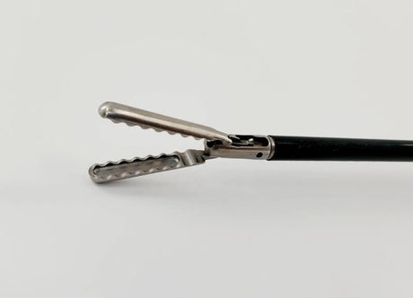 Smith & Nephew 7205609 Grasper & Outer Sheath w/ 7208301 Ratchet Handle 19-5/8" Smith & Nephew, Inc.