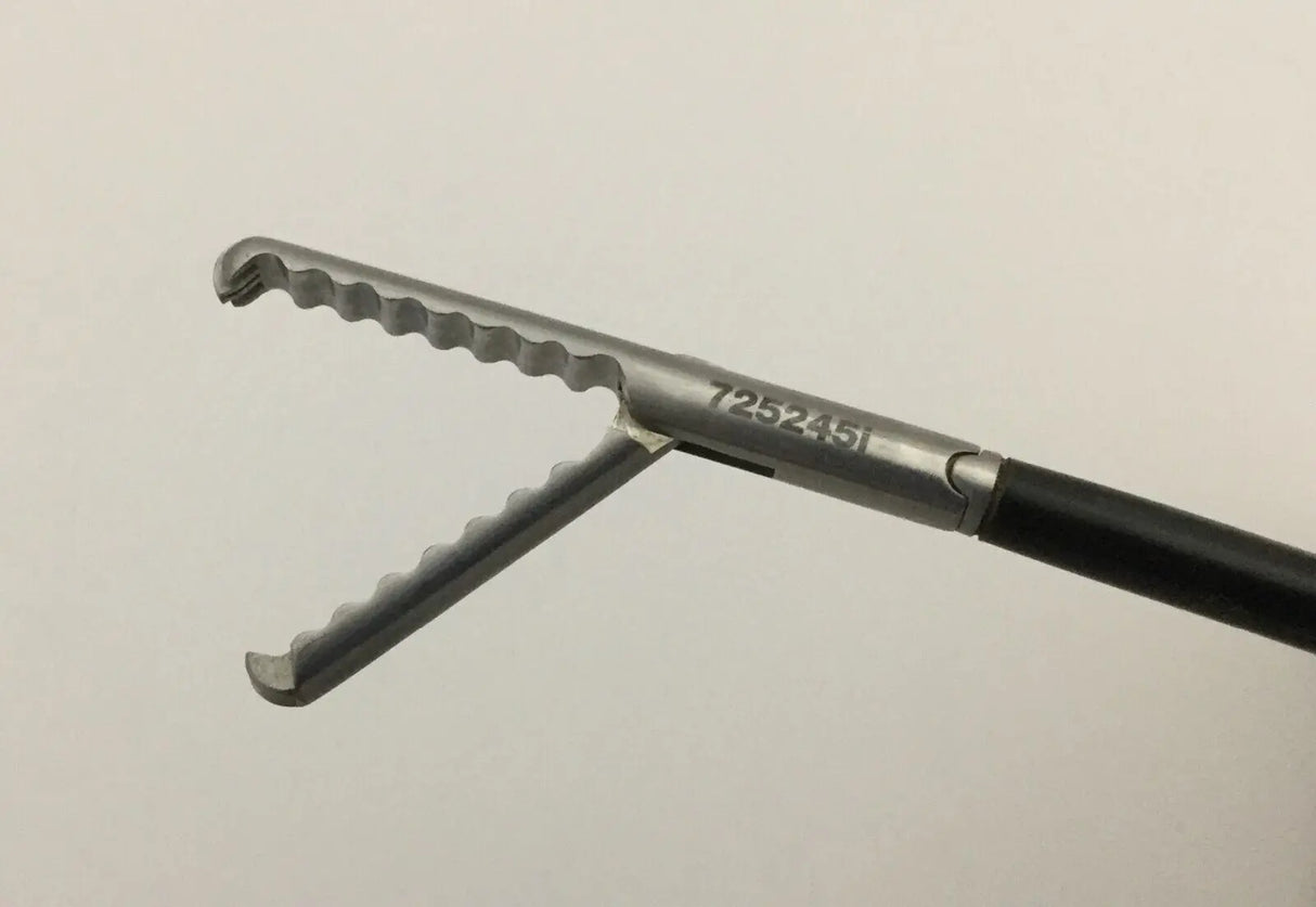 V. Mueller 256.99 Endoclip Grasper Handle with Pilling 7252451 Insert 18" V. Mueller