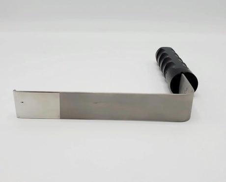 Millennium 72-9821 Retractor Right Angled 1" x 6" Excellent Condition Primis Medical
