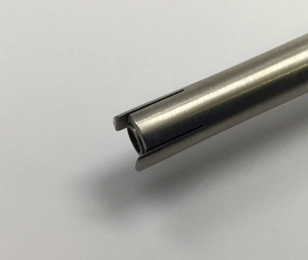 Stryker 702968 Locking Insert Forceps 8-3/4" Stryker