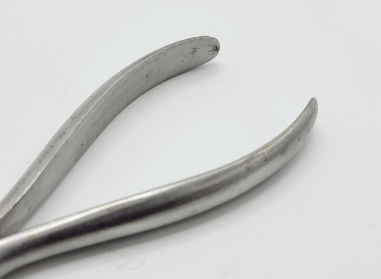 DePuy 2787-00 Flat Nose Pliers Stainless Steel 5mm Orthopedic 6"
