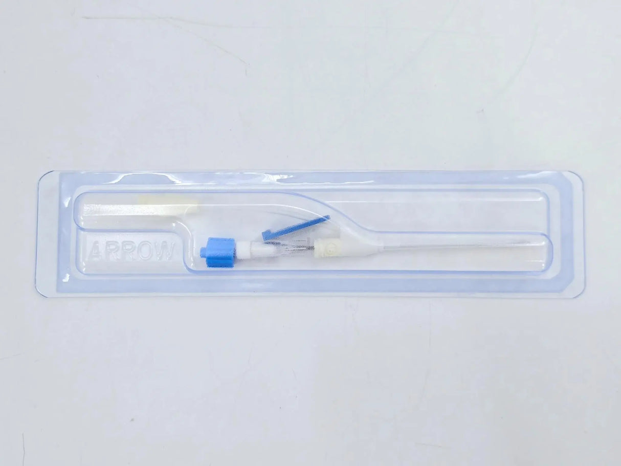Arrow IV-01150 Twin-Cath 18/20 Multiple Lumen Peripheral Catheter BX/25 Arrow