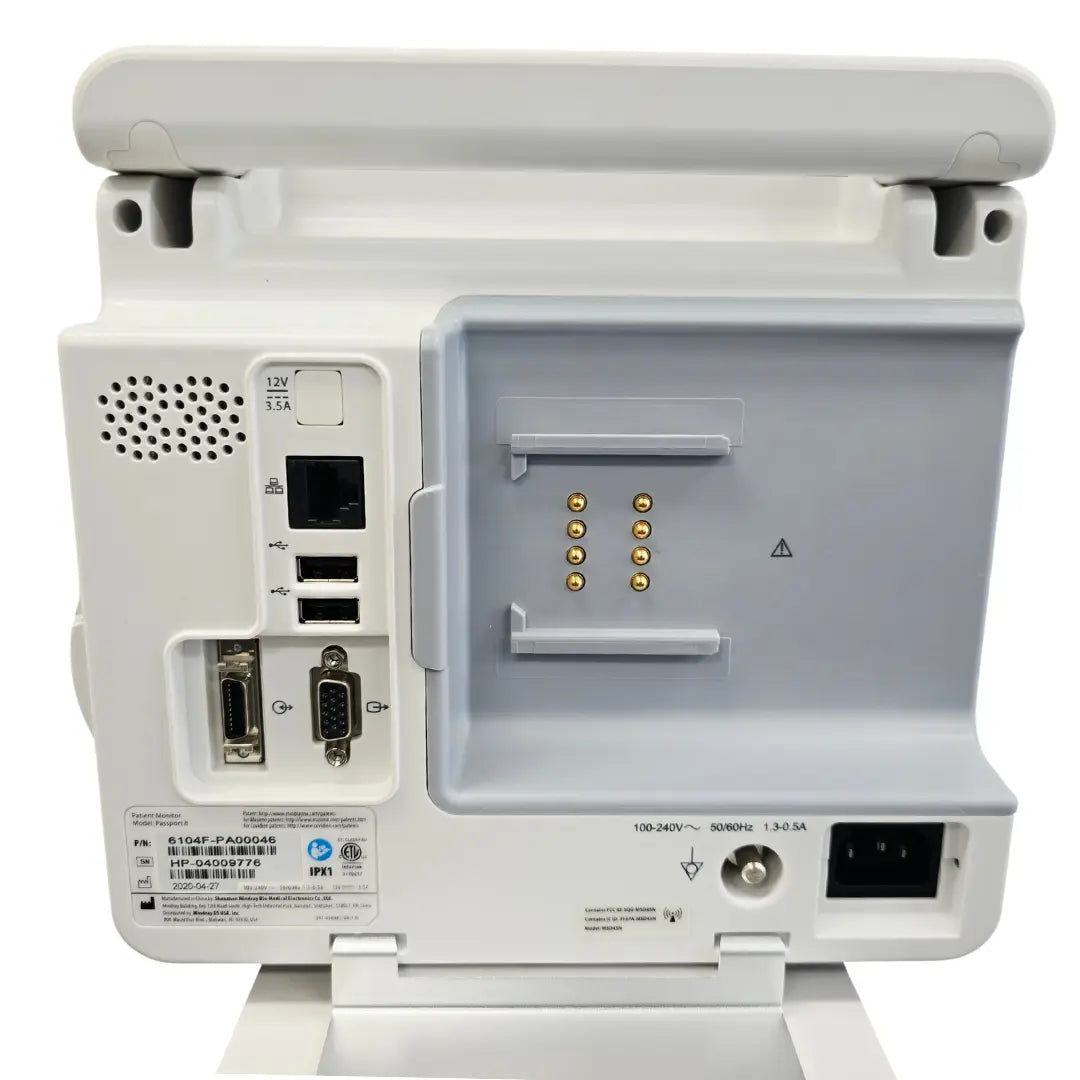 Mindray Passport 8 Patient Monitor with Rolling Stand - Pre-Owned Mindray