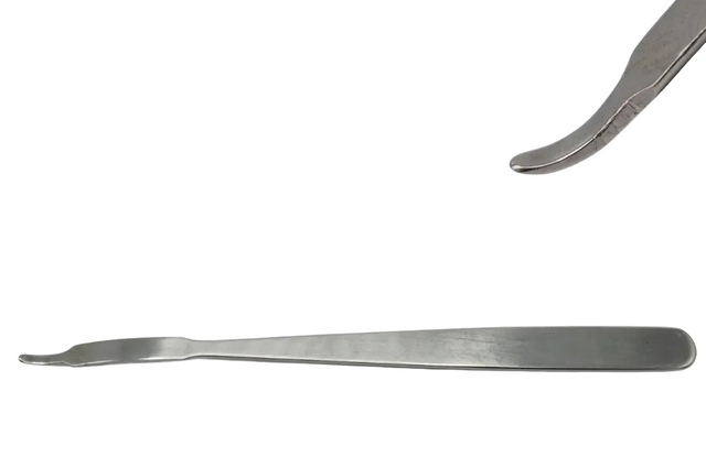 V Mueller OS4160-002 Mini Hohmann Retractor 6mm Stainless Surgical Instrument Primis Medical