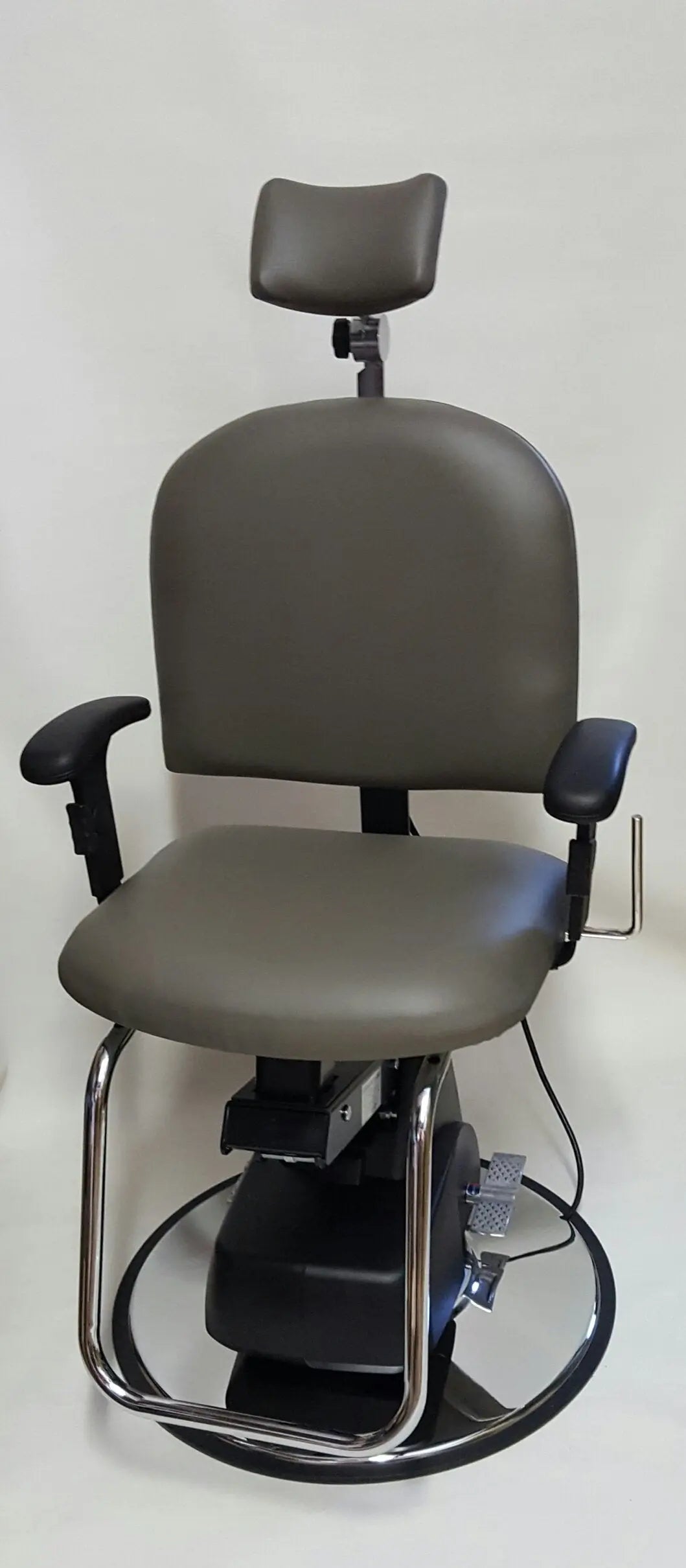 Brandt 24730 Treatment Chair, Motor Base Brandt