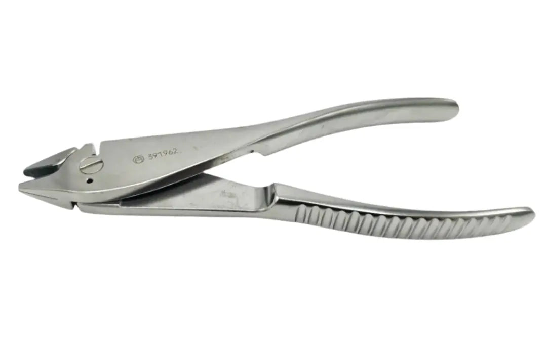 Synthes 391.962 Bending and Cutting Pliers Synthes