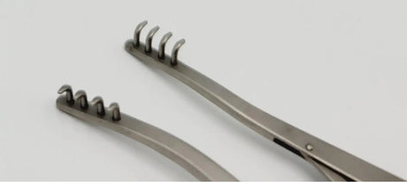 Aesculap BV010R ALM Retractor Self-Retaining 70mm 4 x 4 Prongs 2-7/8" Aesculap
