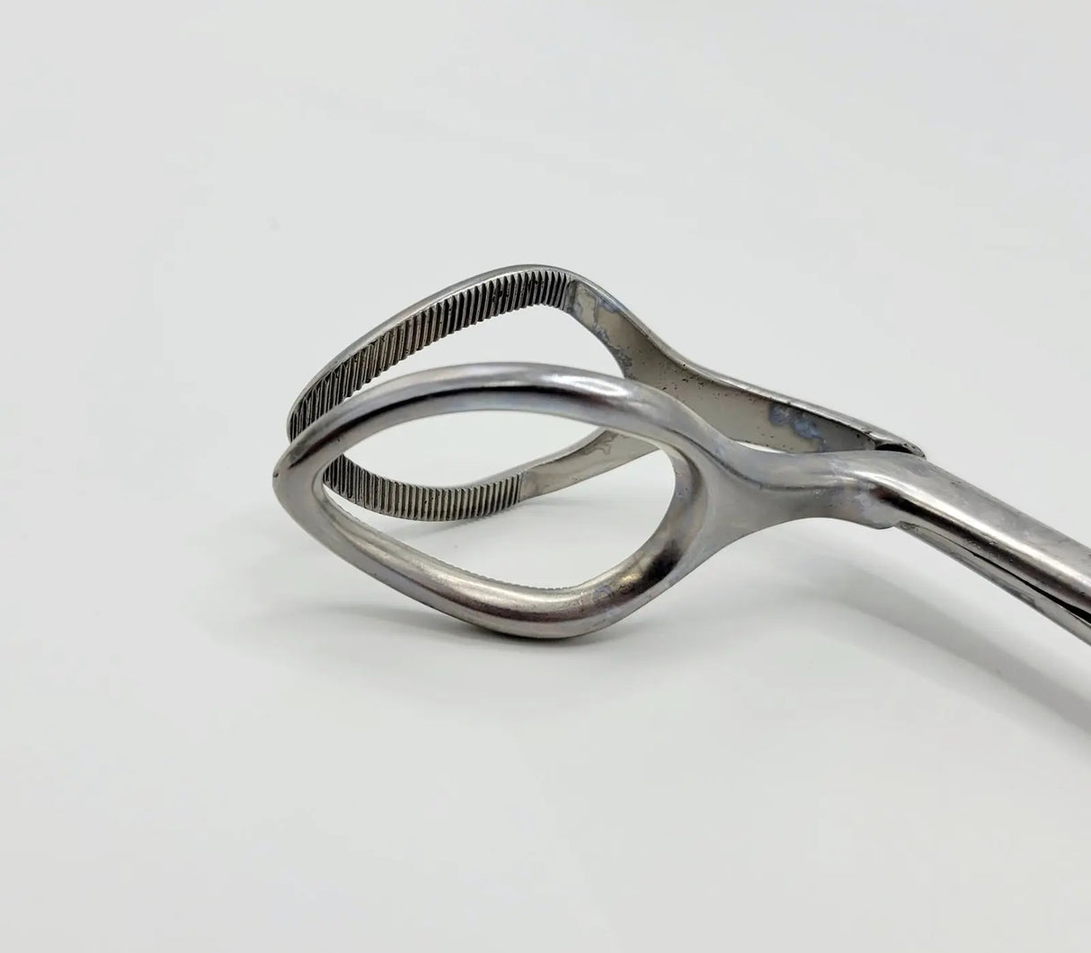 Jarit 500-270 Sommers Uterine Elevating Forceps Serrated Curved Jaws 9" Jarit