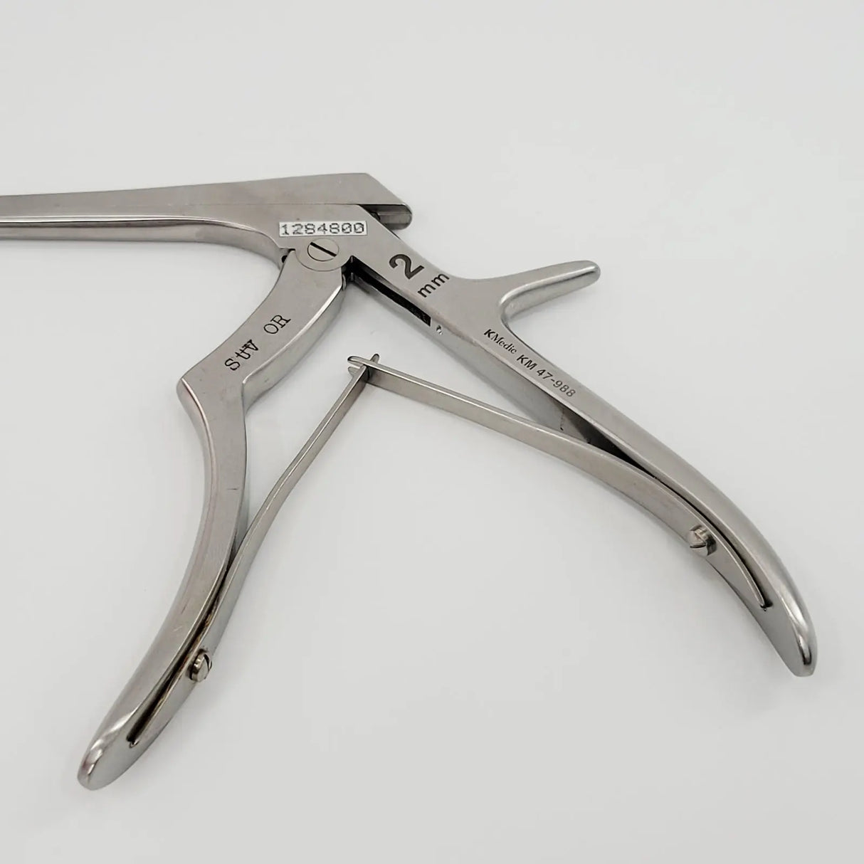 Kmedic KM 47-988 Spurling Kerrison Punch 90° Standard 2mm Bite Up 10" Kmedic