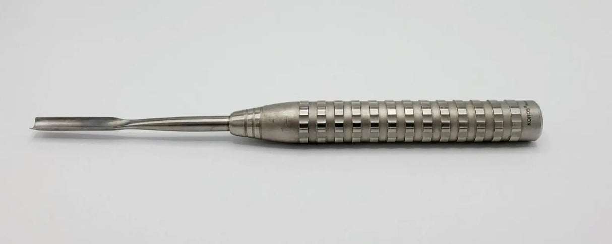 Koros 7521-09 Comfort Plus Smith Type Gouge Straight 9mm 12-1/2" Koros