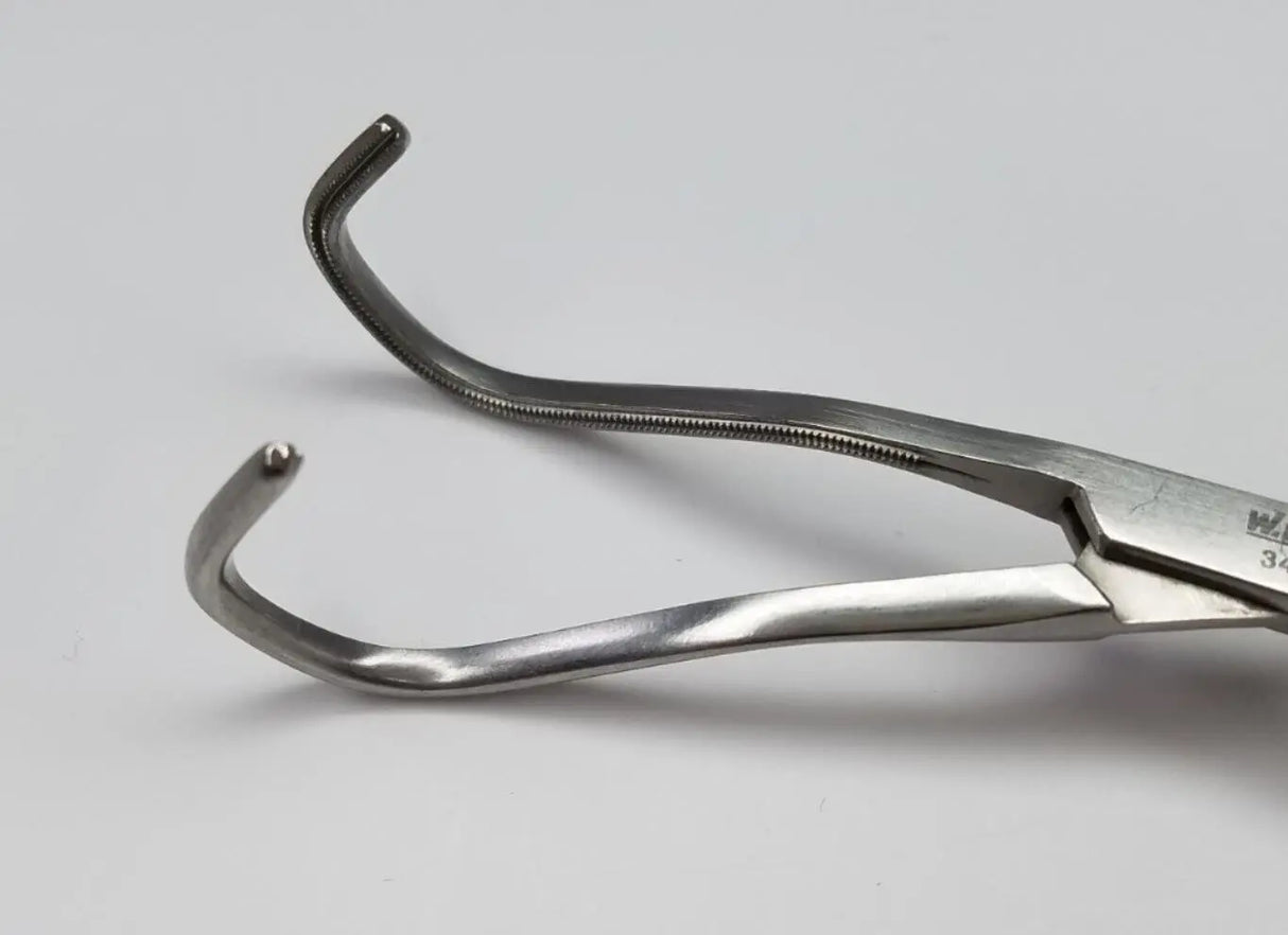 W. Lorenz 34-8791 1 x 2 Teeth Cooley Aorta Clamp 6-1/2" W. Lorenz