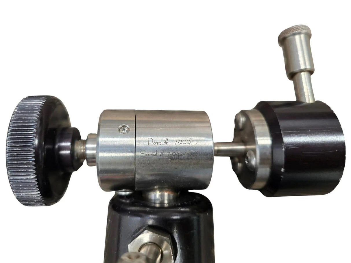 McCoMcConnell 3-200 Control Tube w/ 7-200 UEP Arm Positioner Surgical OR Sennell Primis Medical